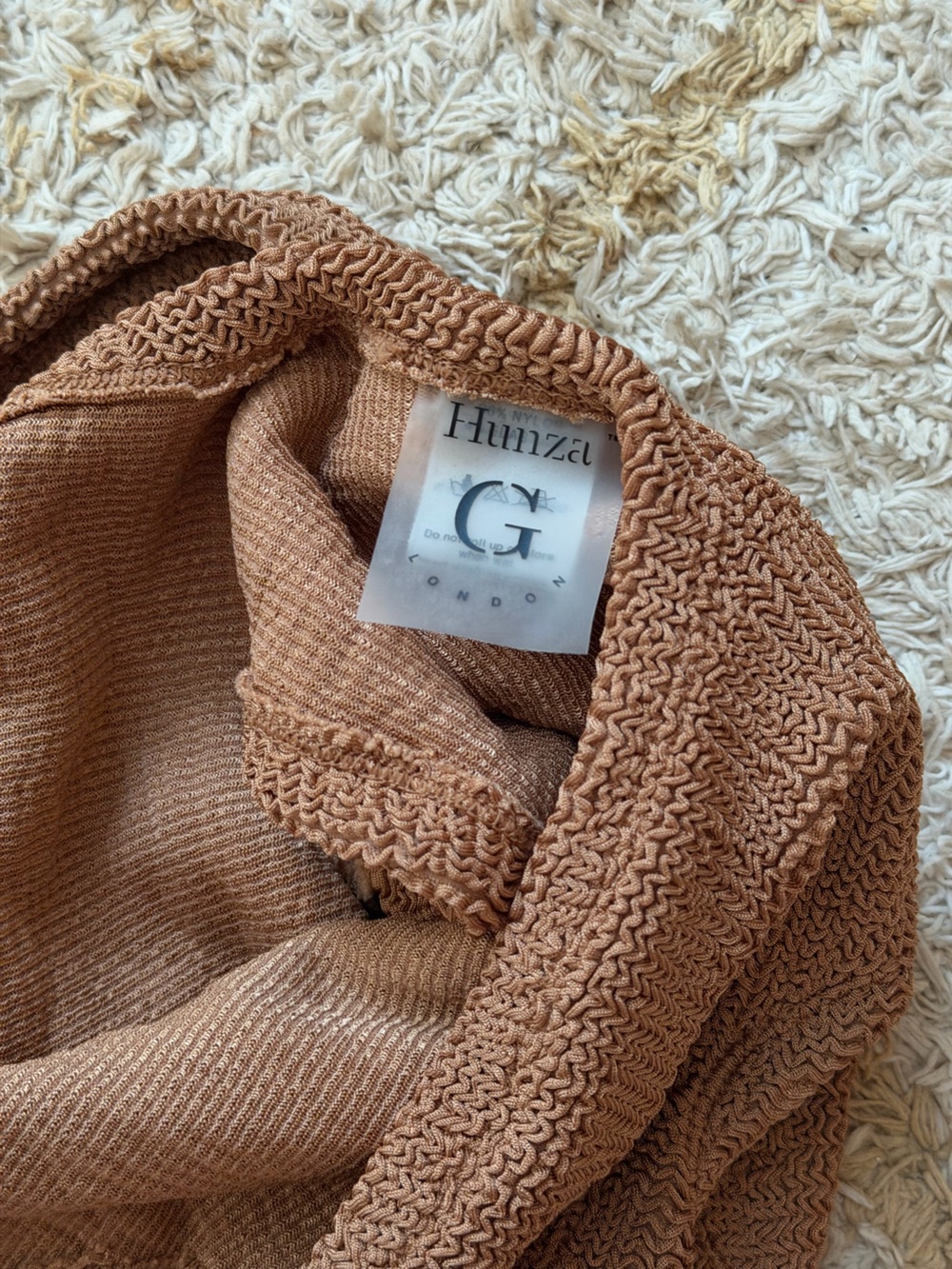 Hunza G Squareneck in Metallic Cocoa - Picture 2 of 3